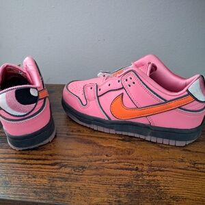 Nike Kids Pink and Orange Sneakers